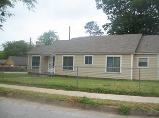 1221 Mockingbird Ln, Tyler, TX 75701