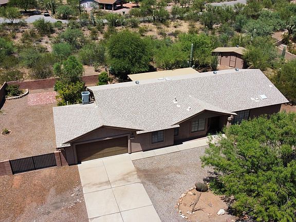 2nd image of 5520 W Placita Llanura