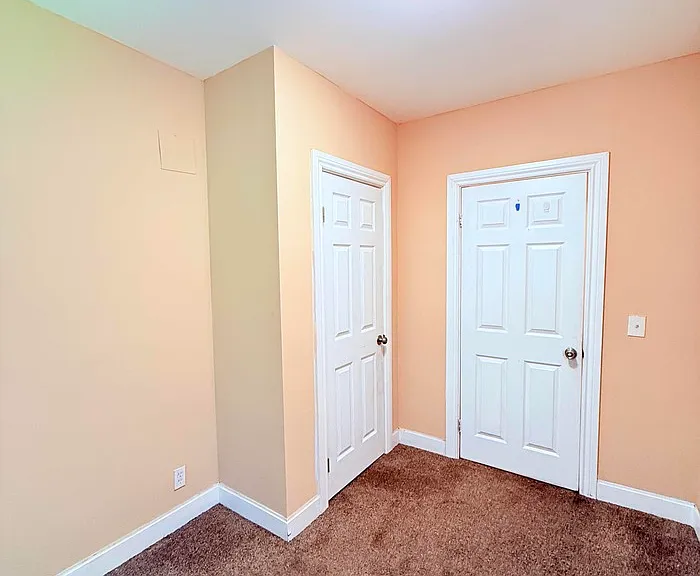 2488 Woodmere St — Photo 14
