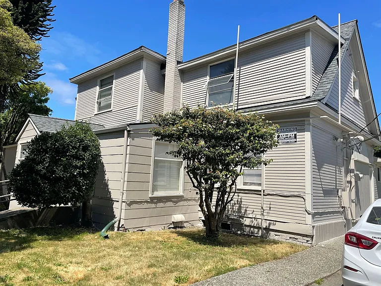 8116 8th Ave S — Photo 3