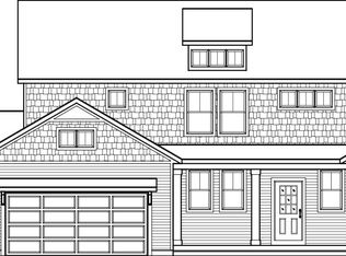 660 Lincoln Lawns Dr NW, Walker, MI 49534