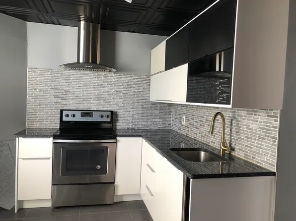 19 Sumner St APT 1, Taunton, MA 02780