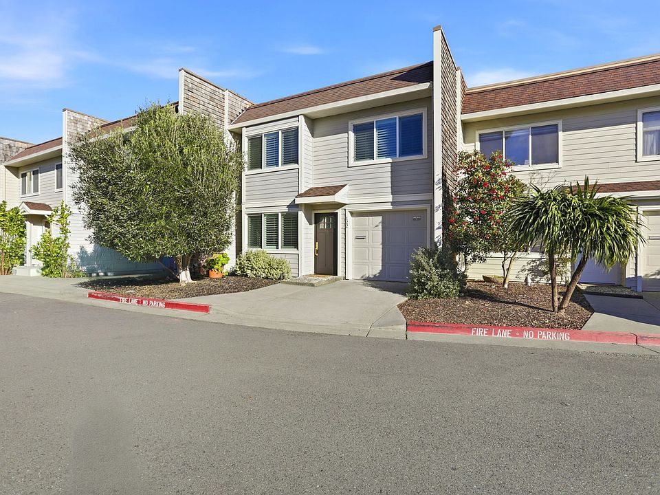 1st image of 122 Mariner Green Ct