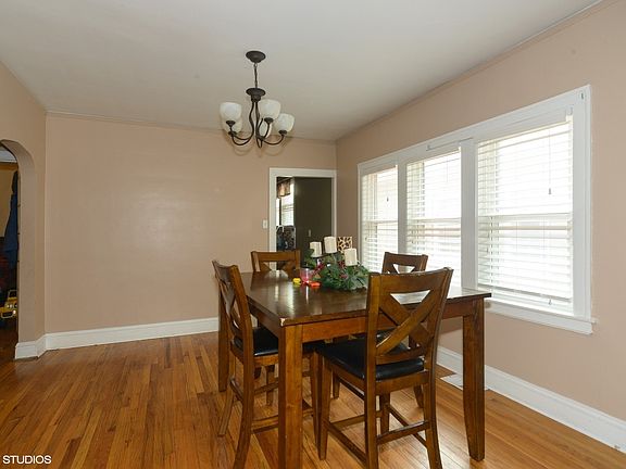 3rd image of 2023 S 13th Ave