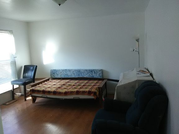 3rd image of 3220 Greenway Chase Dr