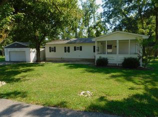 3741 Lions Den Rd, Imperial, MO 63052