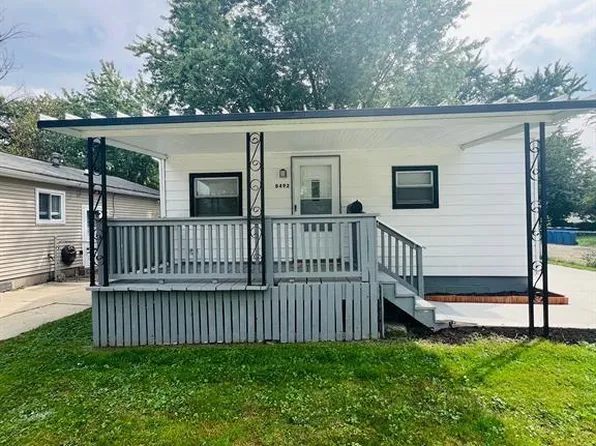 8492 Continental Ave, Warren, MI 48089