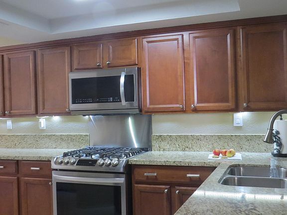 3rd image of 180 Bautista Ct #188