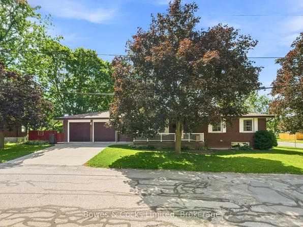687 Lundys Ln, Peterborough, ON K9J 4J9