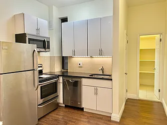 Rented by Lucas X Realty LLC