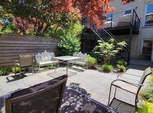 347 1st St #1, Brooklyn, NY 11215