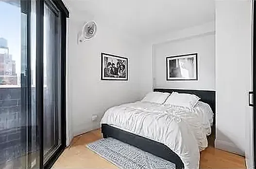 233 E 86th St #15A — Photo 2
