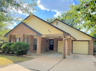 4803 Shadowdale Dr, Houston, TX 77041