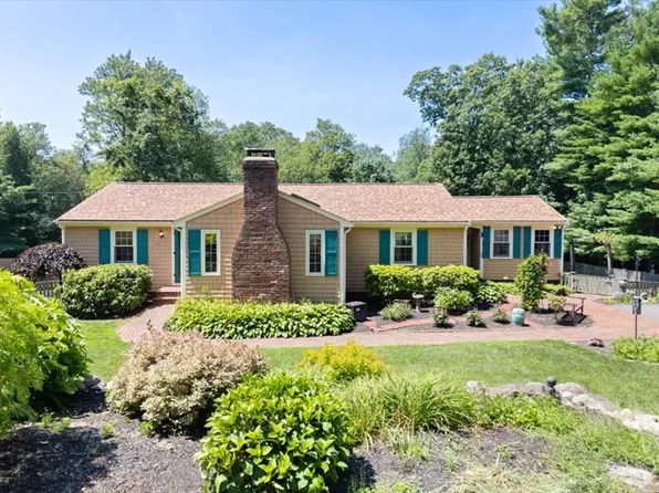 249 Church St, Marshfield, MA 02050