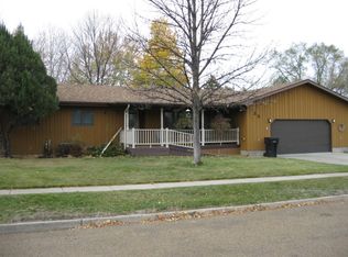 23 W Osage Ave, Fort Peck, MT 59223