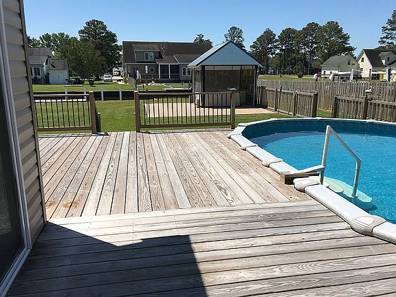 Pool off of deck