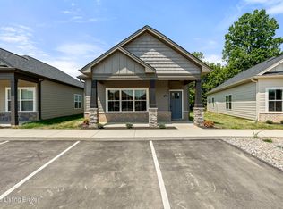 834 Rosemary Ln, La Grange, KY