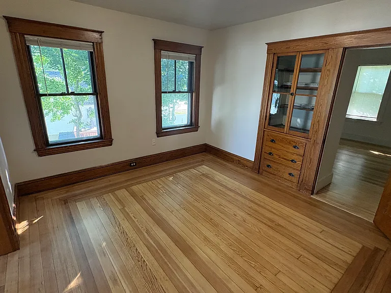68-70 Adams St #2 — Photo 19
