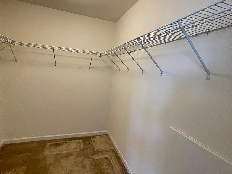 103 Alexandreas Ct #2 — Photo 37