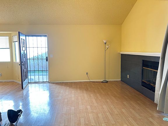 2nd image of 11683 Ramona Blvd