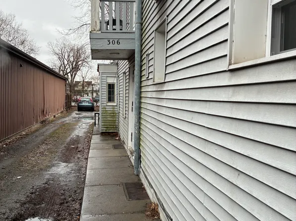 306 Wyoming Ave #D, Wyoming, PA 18644