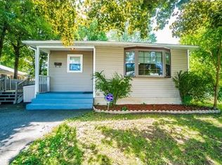 35 Montello Rd, Chicopee, MA 01013