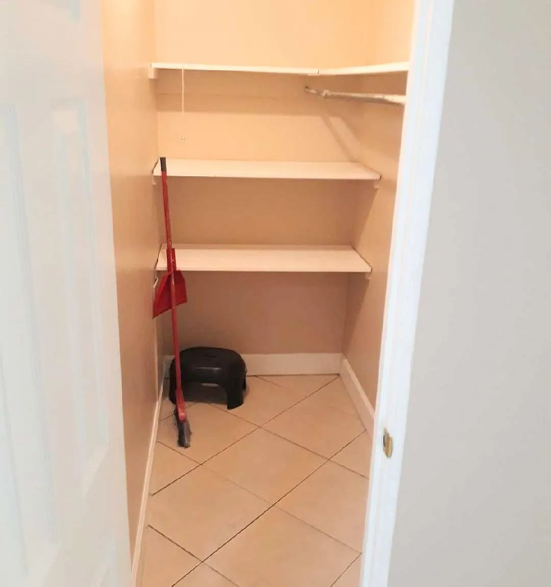 Studio, 600 sqft, $1,350 — Photo 3