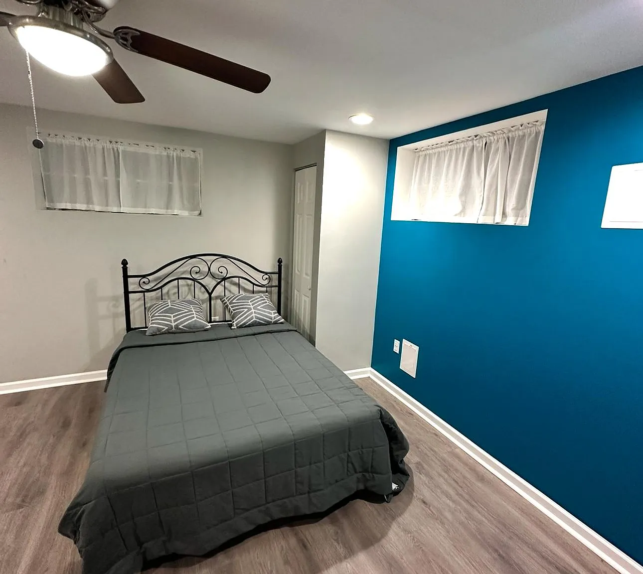 3 bed, 1.0 bath, 1000 sqft, $1,092 — Photo 4