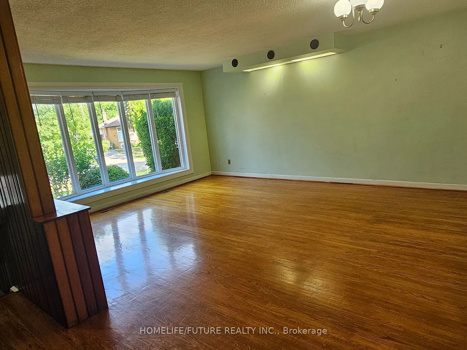 4 bed, $3,990 — Photo 3