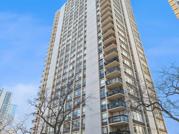 1355 N Sandburg Ter APT 805D, Chicago, IL 60610