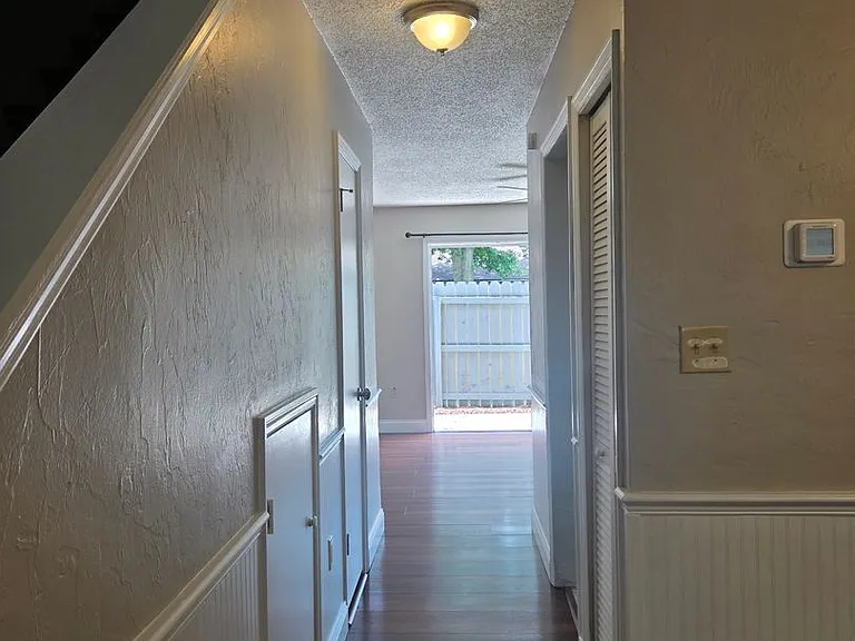 4503 NW 41st Pl — Photo 14