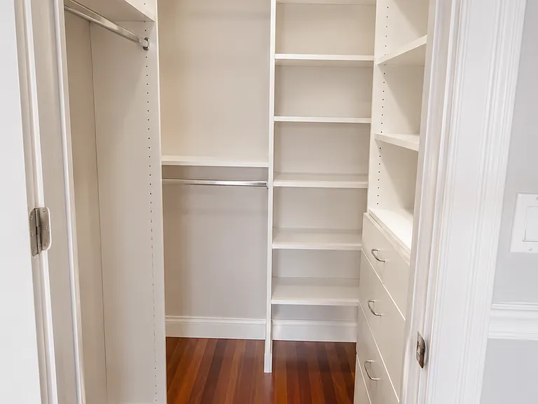 2951 N Halsted St #2 — Photo 9