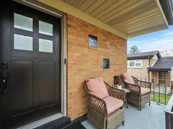 9629 Mason Ave, Oak Lawn, IL 60453