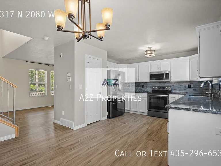 2317 N 2080 W — Photo 5