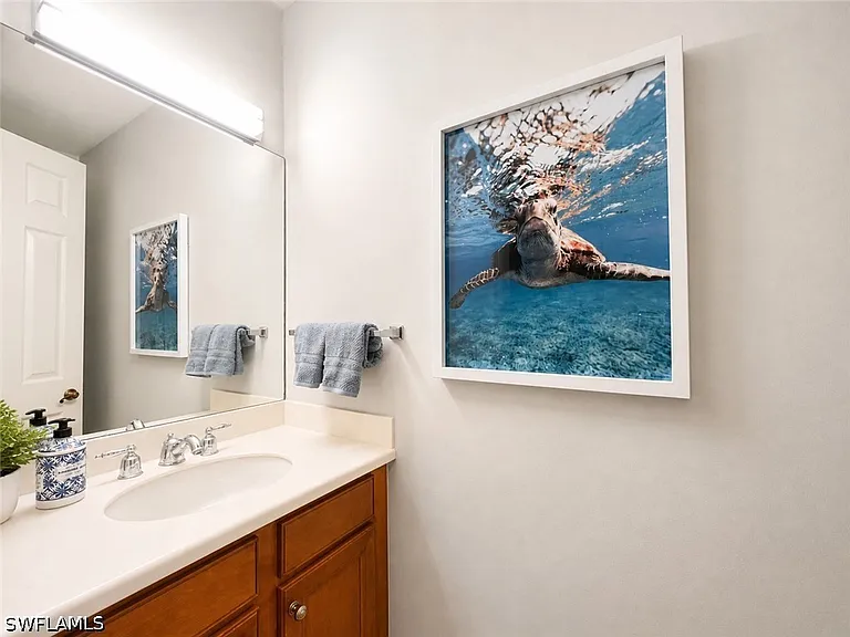 1367 Artesia Dr E #302 — Photo 11