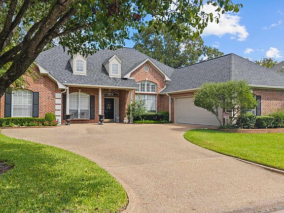 2nd image of 6312 Ashmore Ln