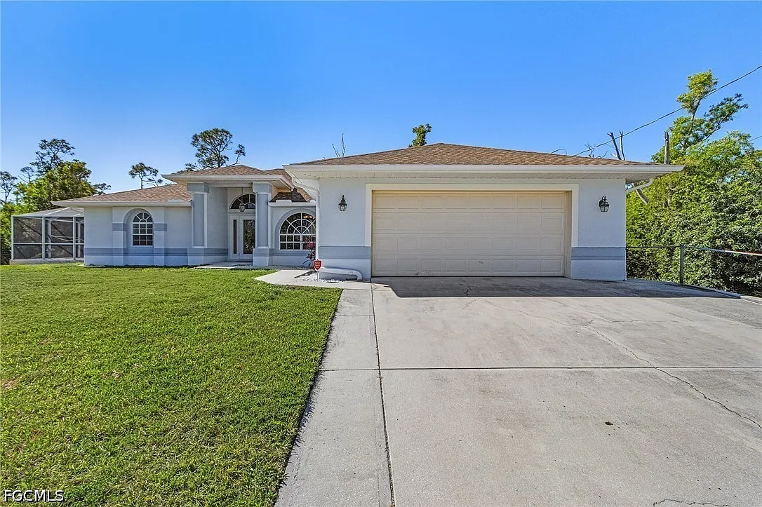 4 bed, 3.0 bath, 2130 sqft, $3,200 — Photo 1