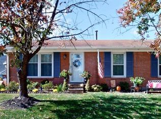 107 Loy St, Versailles, KY 40383