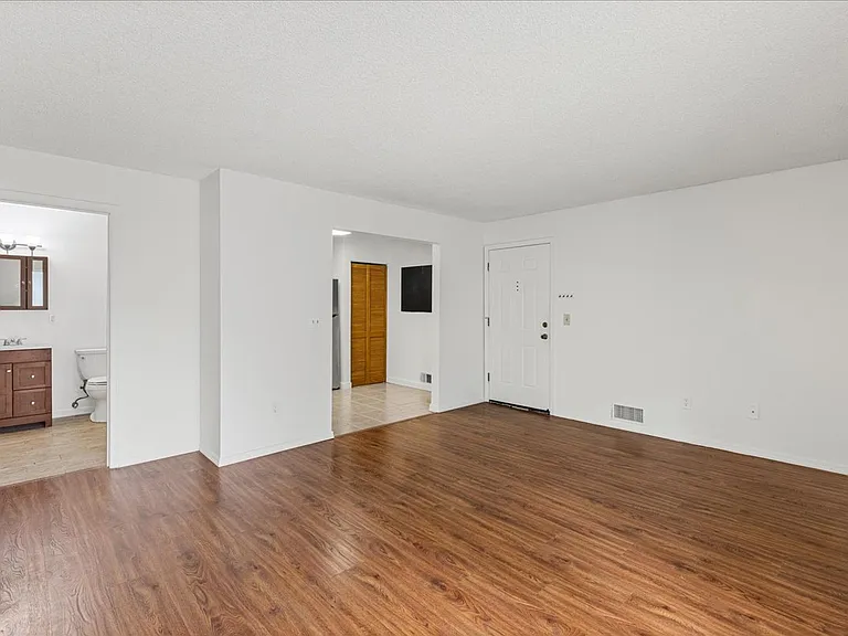 31 Arapaho Pl #1 — Photo 10