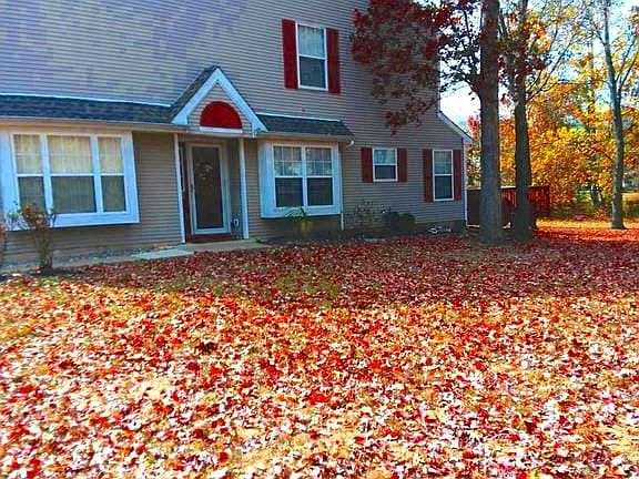 2nd image of 54 Tamarack Ct