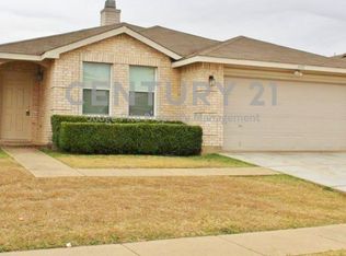 4021 Foxhound Ln, Fort Worth, TX 76123