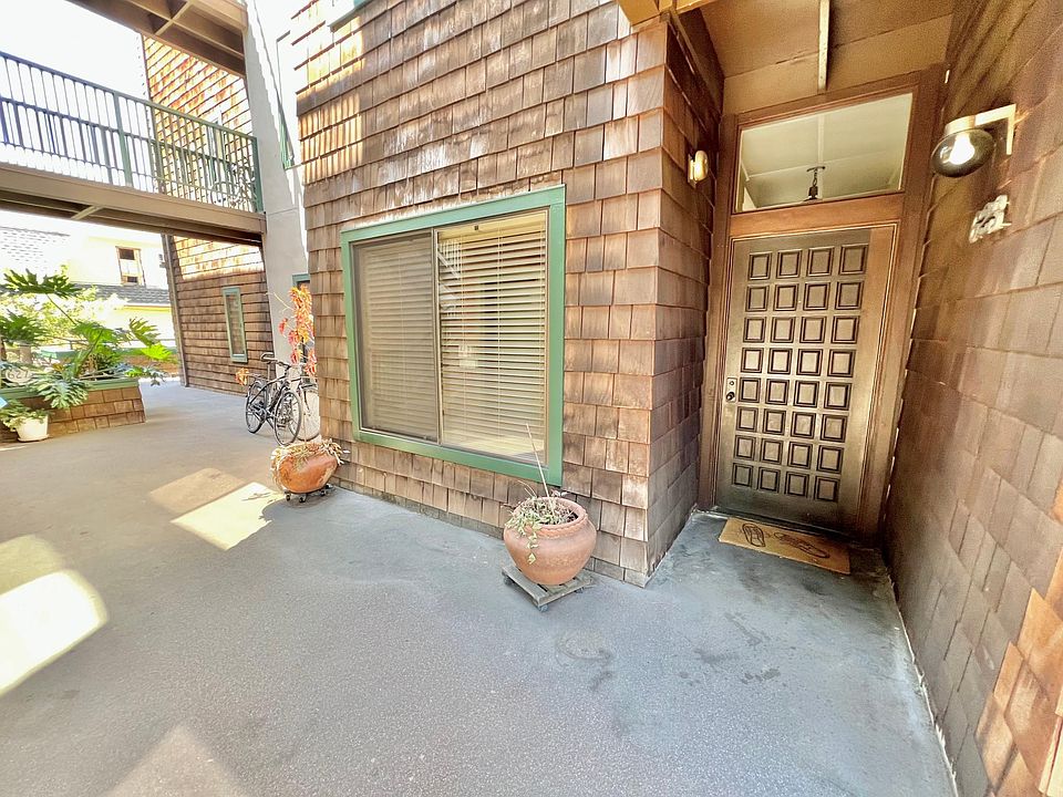 1st image of 623 Lytton Ave
