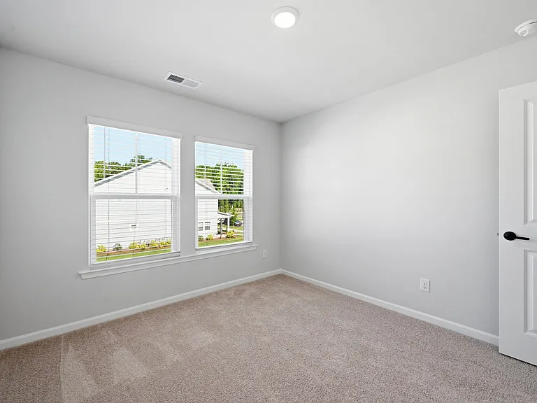 10134 Mamillion Dr — Photo 39