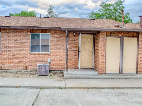 380 Jill Ct #8, Fernley, NV 89408