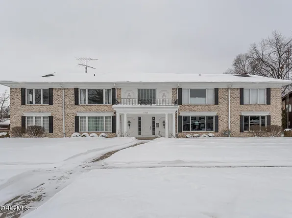 6562 Woodhall Dr APT 4, Sylvania, OH 43560