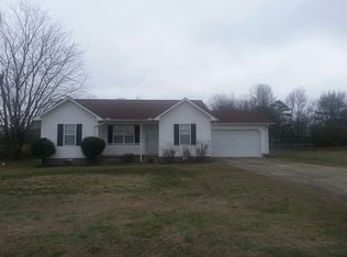 214 Sugar Mill Ln, Albertville, AL 35950