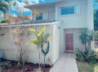 12400 Westhampton Cir, Wellington, FL 33414