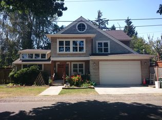 2615 51st Ave SW, Seattle, WA 98116