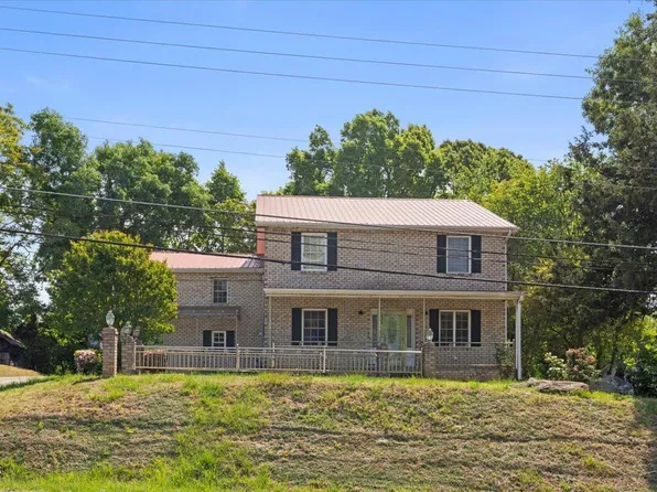 836 S Main St, Roxboro, NC 27573