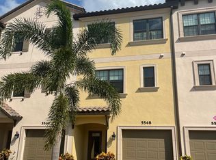 5548 Cannes Cir, Sarasota, FL 34231